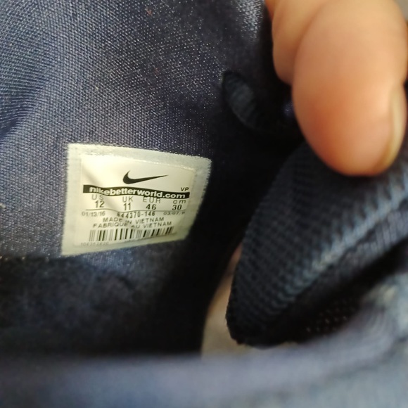 Nike Zoom Sneakers - Picture 4 of 10